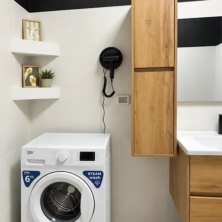 Stylish & Cozy In